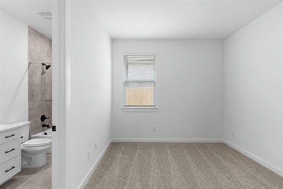404 Veneta Ln — photo 3