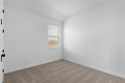 404 Veneta Ln — photo 4