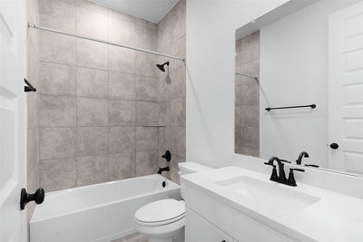 404 Veneta Ln — photo 5