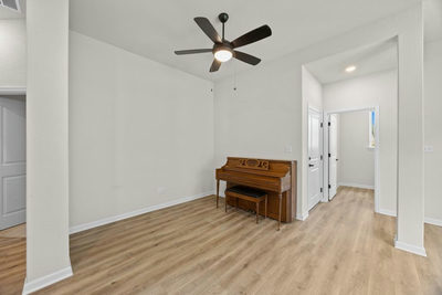 117 Monterey Oak Trl — photo 5