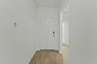 161 Belton Dr — photo 2
