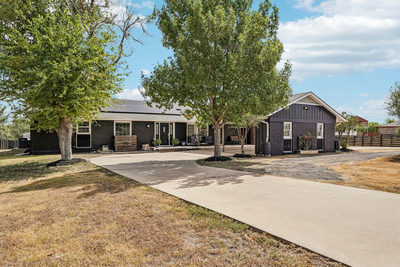 140 Family Cir — photo 2