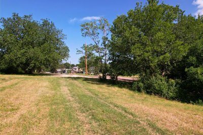2610 & 2606 Metcalfe Rd — photo 4