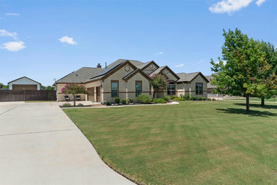 209 E Vienna Dr — photo 2