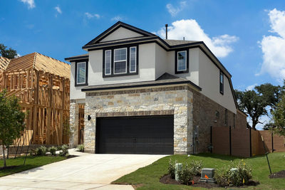 1120 Stonehill Dr — photo 2