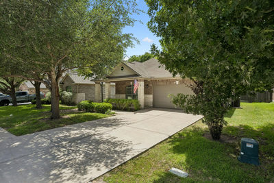1049 Sussex Way — photo 3