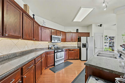 1313 Laurelleaf Dr — photo 5