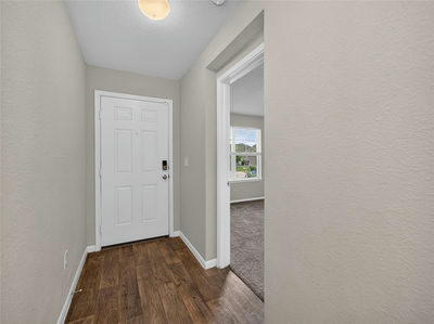 15001 Custis Ln — photo 3
