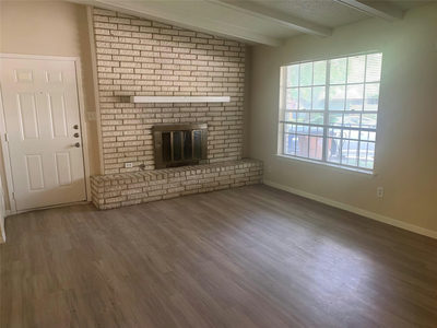 2519 Glen Springs Way — photo 3