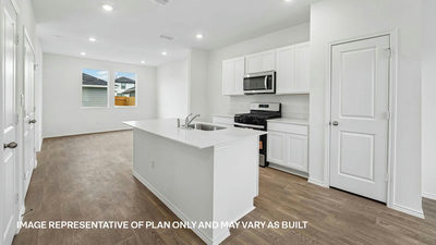 211 Constanza Trl — photo 5