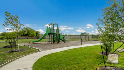 240 Orange Flame Blvd — photo 3