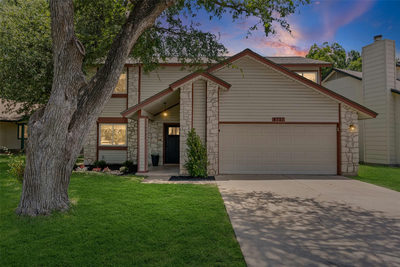 9737 Anderson Village Dr — photo 2
