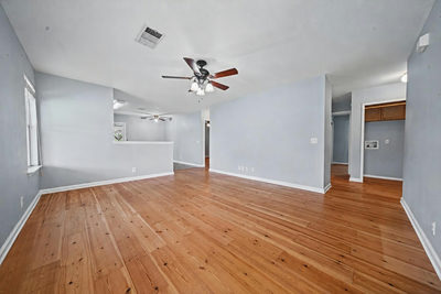 137 Hay Meadow Rd — photo 2