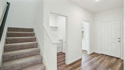 120 Mullen Way — photo 4