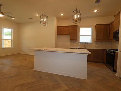 108 Norway Spruce St — photo 3
