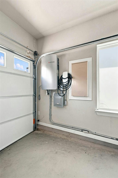 2509 Robert Browning St — photo 4