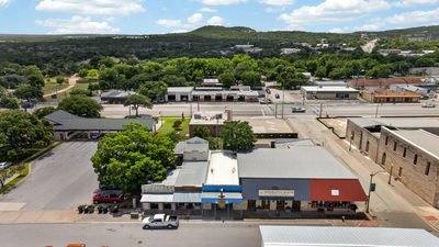 308 S Main St — photo 3