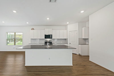 21317 Resource Rd — photo 5