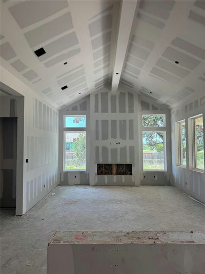 101 Firethorn Rd — photo 4