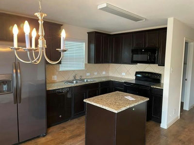 12204 Waterford Run Way — photo 4