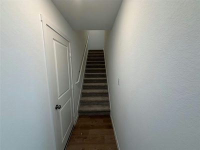 305 Rockies Rd — photo 4