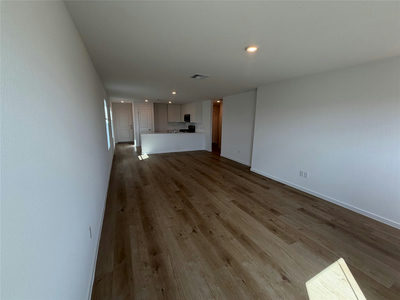 309 Rockies Rd — photo 2