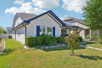 18333 Tallgrass Prairie Dr — photo 2
