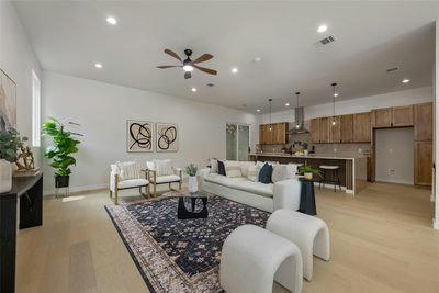 4324 Airport Blvd #B — photo 2