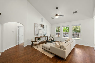 608 Royal Burgess Dr — photo 4