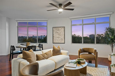 54 Rainey St #502 — photo 3
