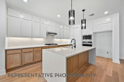 8916 Golden Lion Dr — photo 3