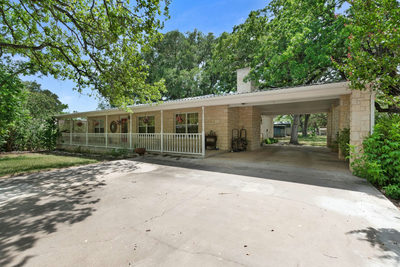 1208 Oak St — photo 2