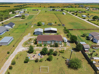 5904 Fm 621 — photo 2