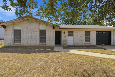 1500 Brandt Dr — photo 2