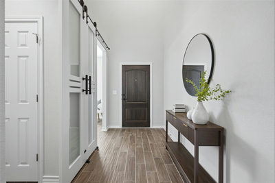 225 Capstone Rd — photo 3