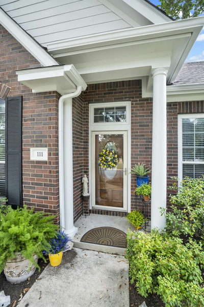 111 Village Park Dr — photo 2