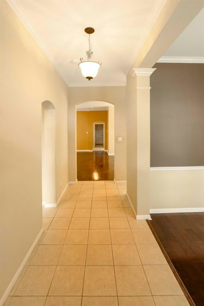 111 Village Park Dr — photo 4