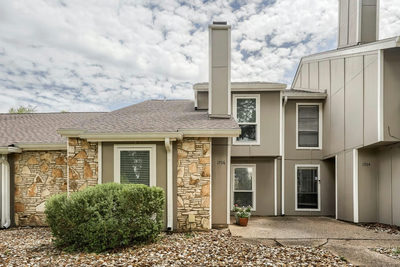 1706 Timberwood Dr — photo 3