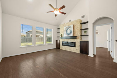 145 Findley Ave — photo 2