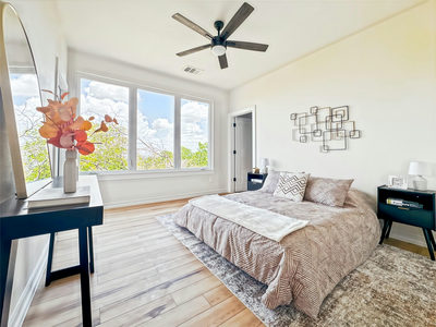 2309 Montopolis Dr #8 — photo 3