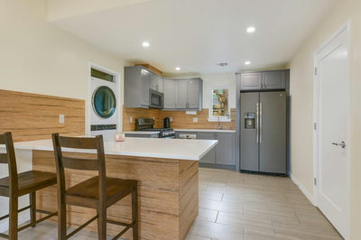 1705 E 14th St #B — photo 2
