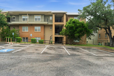 6810 Deatonhill Dr #4202 — photo 3