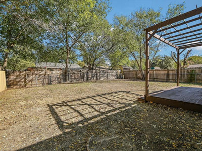 7004 Craybrough Cir — photo 4