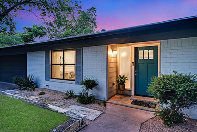 1006 Hollybluff St — photo 3