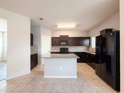 276 Circle Way #26E — photo 2