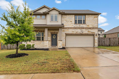 713 Carillion Dr — photo 2