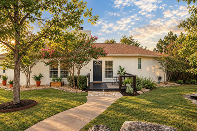21900 Moulin Dr — photo 2