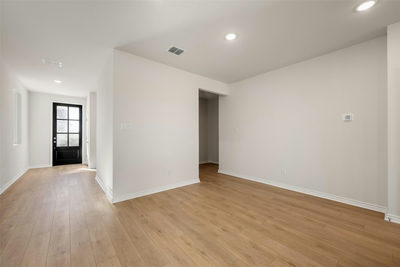 160 Ranier Way — photo 5