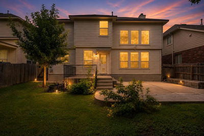301 Bayou Bend Dr — photo 2
