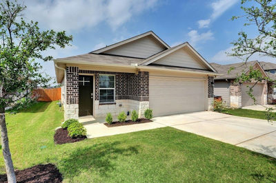 2921 Maryanne Ln — photo 2
